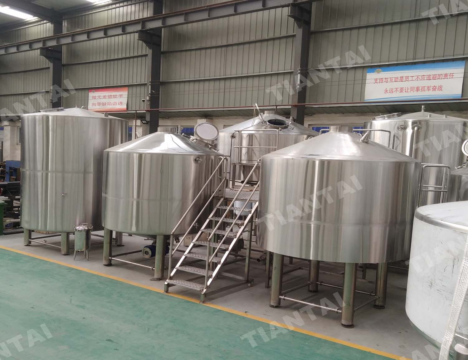 30BBL BEER BREWING SYSTEM TianTai® 2150HL brewery equipment for sale